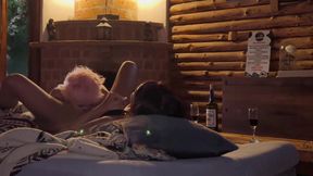 Face Down! My Girlfriend Finishes With My Strapon - Sexo Duro