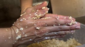 Hand | gloves