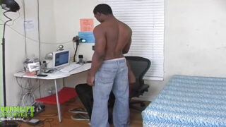 Blowjob, masturbasi, cumshot, black, bareback, fucking, licking – pelacur gay muda meniduri pantat mereka sendiri