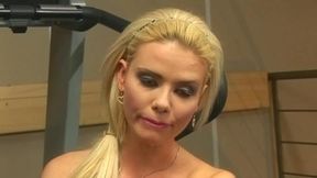 Big Tittied Beauty Caylian Curtis Gets Solo Pleasure At The Gym