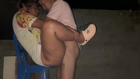 Sexo casero con la puta de mi madrastra en el patio de ropas -Porno en espanol