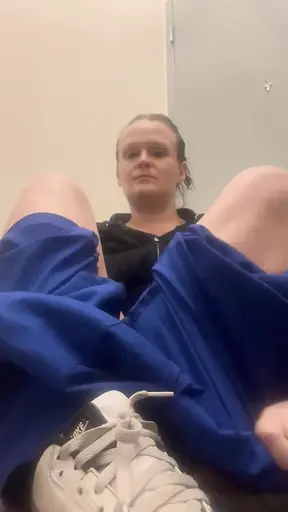 Nurse fists pussy in park bathroom on supper break!