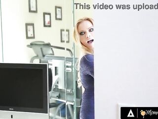 MAMAS HOTTY - Nosy Neighbour Caught mother I'd like to fuck Reena Sky & stepbae Tiffany Watson - ITALIAN SUBTITLES