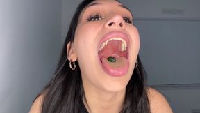 green gummy charles mouth play
