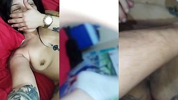 Mi papi me da rico con las piernas abiertas puras metiditas hasta que pido leche