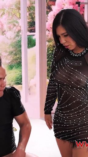 The Horny Customer. Elizabeth Marquez