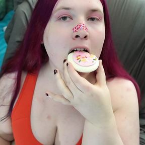 Chubby Tranny Cums on Cookie with Big Cock and Eats It POV Food Play