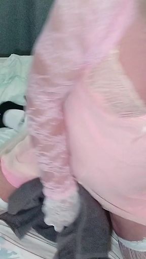Sissy Trans in Stockings