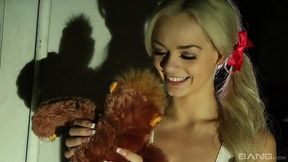 Slim Petite Blonde Teen Elsa Jean Enjoys Hot Sex With a Gifted Stranger In Jason Voorhees's Mask