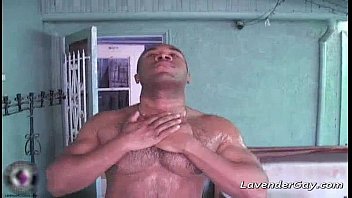 Malik and his big cock in the spa gay porno