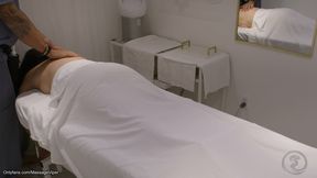 Legit massage client gets a happy ending