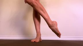 Legs &amp; Feet Hair Removal - Tweezers + Epilator