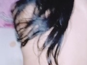 Me encanta estar en cuatro. Y que me den duro por detras!!!