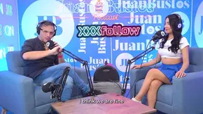 Colombian MILF Mayra gets fucked on Sybian Machine