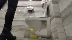 My biggest FART in office toilet