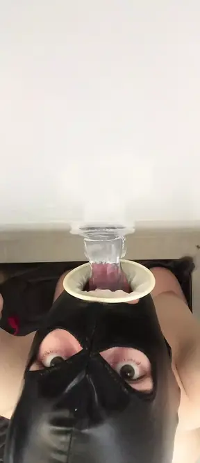 Deep throat and dental play