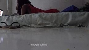 meu fodedor colocou camera escondida e me meteu a assistir porno sozinha no computador e me apanhou a se masturbar depois me fodeu (full video red & sheer)