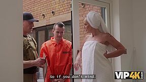 A Young Robber Is Fucking A Milf With Big Tits As His Life Depends On It