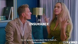 MILFY Anal-hungry voluptuous Savannah seduces new groom