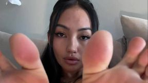 Social Media Model @AsianLili @Feet Porn and #Solo #Shaved Pussy #Big Boobs #Fetish Porn #Asian #Naked adult tube movie | Tik.Porn