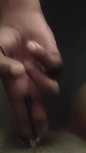 Peheli bar Bhabi ke khana pakane ki somoy pay mosti kiya   Clip 1