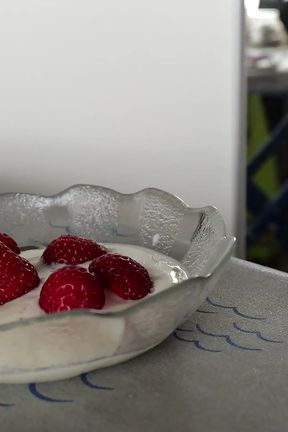 Strawbeerries with Cum Creme