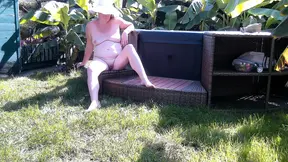 Garden whirlpool (Well again at the hedge you little neighbor ?)