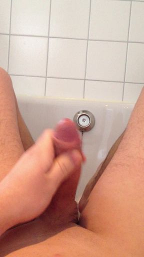 Short cumshot in the bathtub