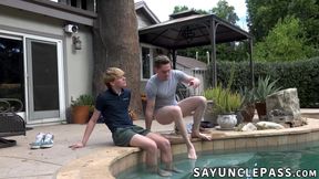 Stud Jay Tee sucks and fucks twink Skylar Finchh by the poolside
