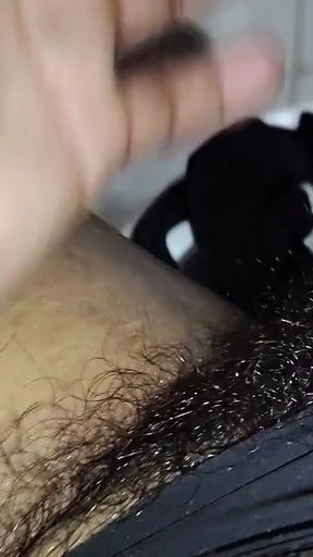 Memorable moment from &quot;Apni Chachi Ko dekhkar land khada ho gaya&quot;