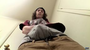 Skater Boy Empties His Cock