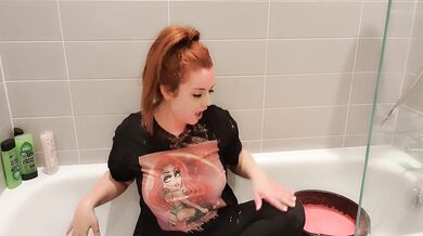 Messy Gunge Play - Gunging Mandy Foxxx Merch Tshirt