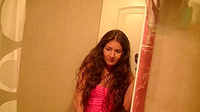 Agnessa in a hot amateur couple has sex outside their car
