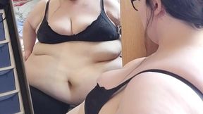 SSBBW BBW MIRROR TALK AND BELLY PLAY