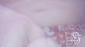 Big underwater Cumshot in the Bathub!