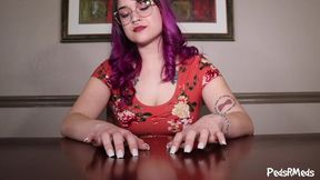 KittennBB ASMR Nail Tapping