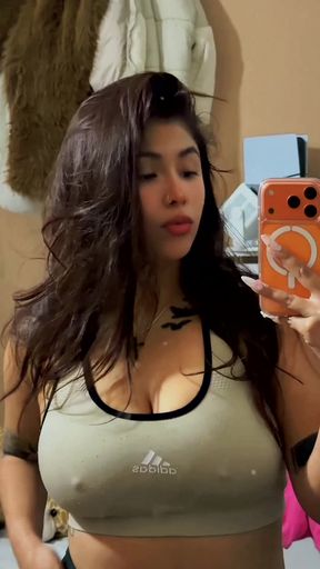 Natural beauty reveals her perfect boobs