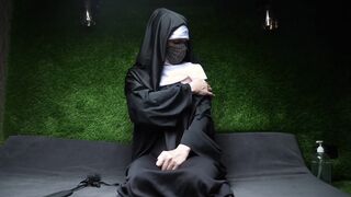 The adventures of a lustful nun. Trilogy