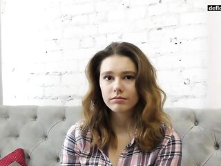 Pleasant brunette hair, Ofelya Rubens is determined to make a porn movie scene and have some enjoyment