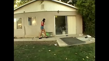 Sexy slut sucks Brian Surewood&#039_s bwc