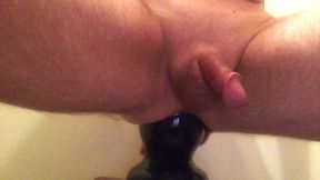 easttnguy22 cumming with huge crackstuffers goose plug