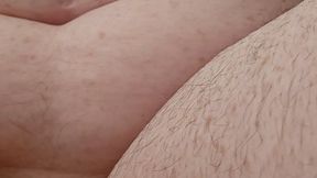 BBW WITH HAIRY LEGS PEE 4 U