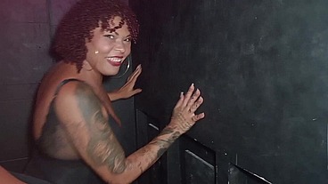 Minhas esposas são muito putas adoram mamar várias Pau no buraco