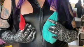 womancat play with beachball and balloon