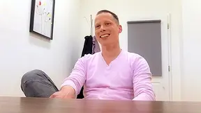 Muscle Stud Takes Control in Steamy Gay Audition Rampage – DirtyScout