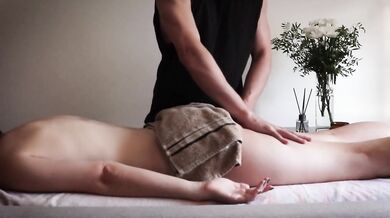 Masseur finger fucks horny patient till she cums all over his stomach