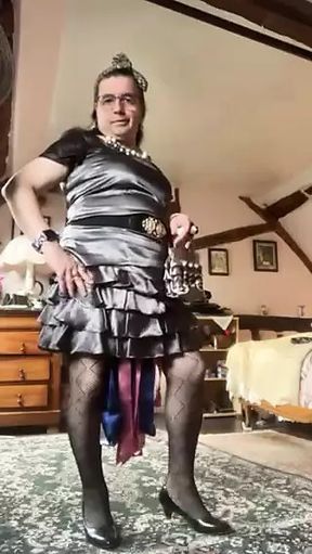 In dress with ruffles