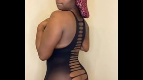 DarkChocolateBarbie ass shaking compilation 3