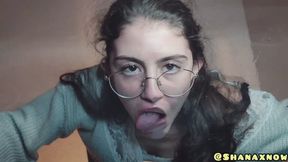 FETISH SPITTING, SQUIRT AND PEE ON A CAR