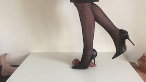 Lady Latisha - Christian Dior Stilettos - Trampling Shoejob - close up